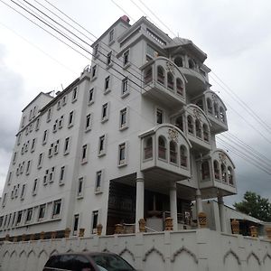 Hotel Raj Palace